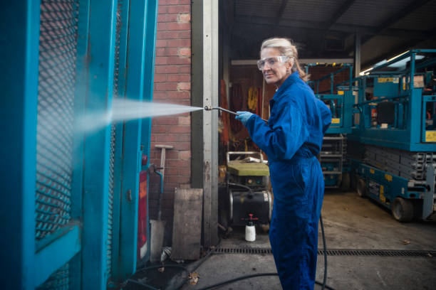 Best Commercial Pressure Washing  in Brownsville, LA